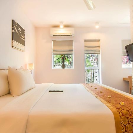 Comoda Casa Hotel เสียมราฐ ภายนอก รูปภาพ